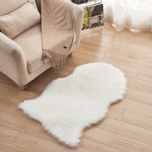1pc Fluffy Imitation Wool Area Rug, Suede Fleece Bottom Long Imitation Wool Rug, Acrylic 80% Polyester 20%, 23.62*35.43inch, Living Room Bedroom Rug,